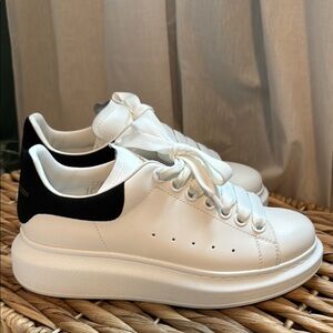 Alexander McQueen Sneakers